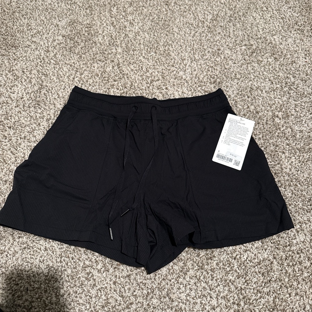 Lululemon Women's Black Shorts